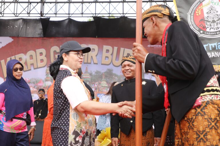 Agustina Wilujeng: Gunungan Jadi Simbol Syukur dan Gotong Royong Warga Semarang”