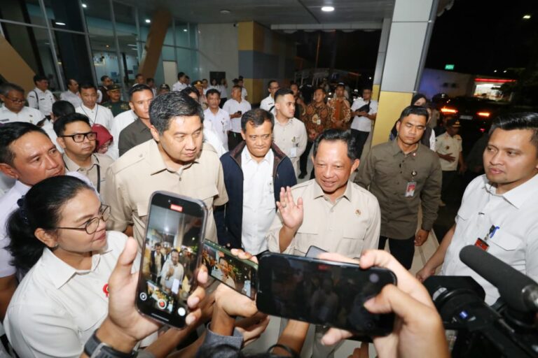 Dua Menteri Apresiasi MPP Kota Semarang Cepat, Ramah, dan Tanpa Pungli
