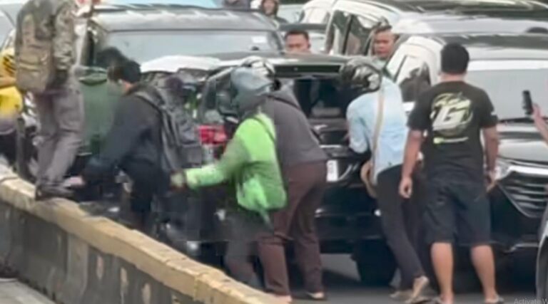 Pengemudi Calya Lawan Arah di Gunung Sahari, Diduga Panik Gunakan Pelat Nomor Palsu