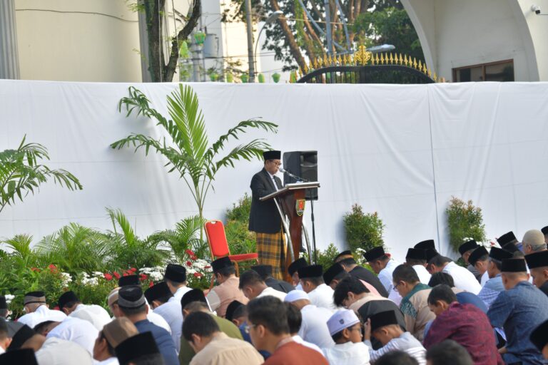 Agustina Wilujeng Ajak Warga Ikuti Salat Idul Fitri 1447 H di Balai Kota Semarang