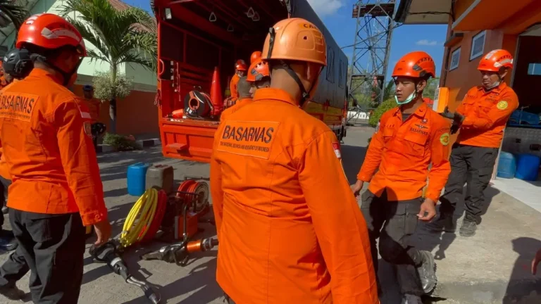 Gempa Dahsyat Guncang NTT, Satu Korban di Sikka Dilaporkan Meninggal